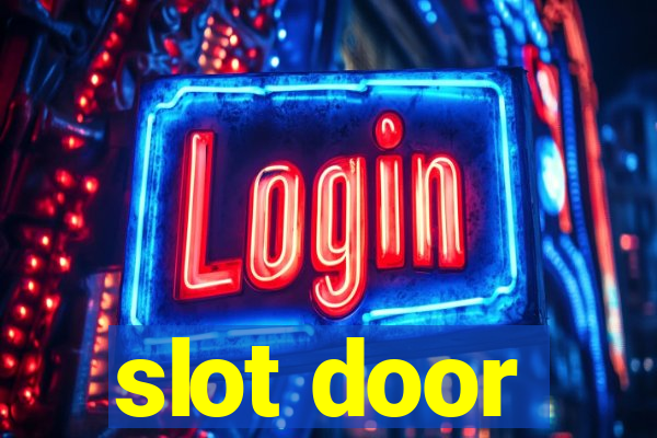 slot door