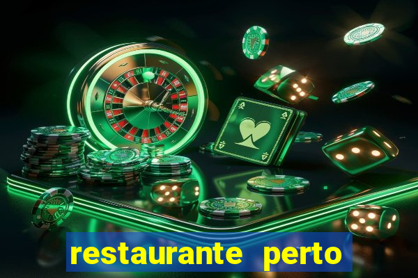 restaurante perto de mim agora