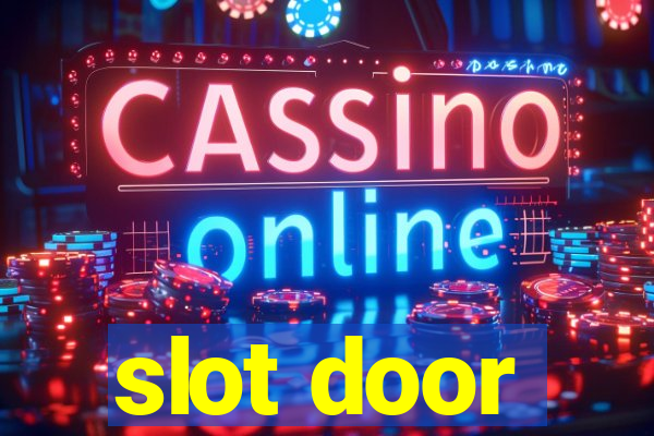 slot door