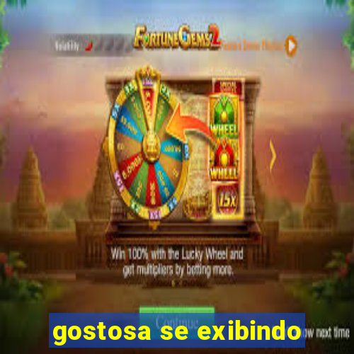 gostosa se exibindo